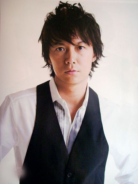 Fukuyama Masaharu1 10 nghệ sĩ nam phái đẹp Nhật muốn ôm nhất