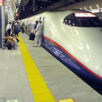 Văn hóa đi tàu điện ở Nhật