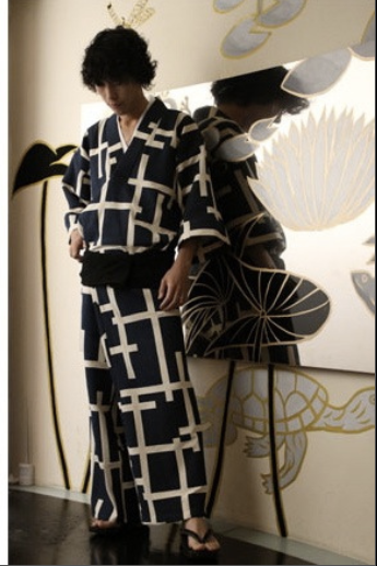 kimono duhochoasen2 Lịch sử Kimono qua các thời kỳ.