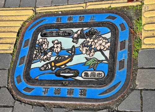 nghe thuat tren nhung nap cong o nhat ban 3 Nghệ thuật trên những nắp cống ở Nhật Bản