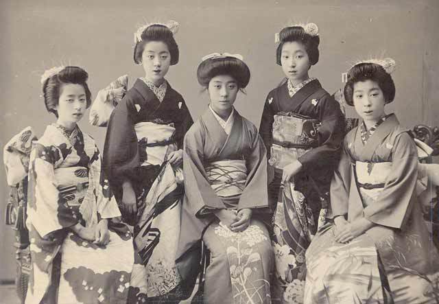 GeishaandMaiko [Tổng Hợp]   Những bức ảnh về nước Nhật xưa