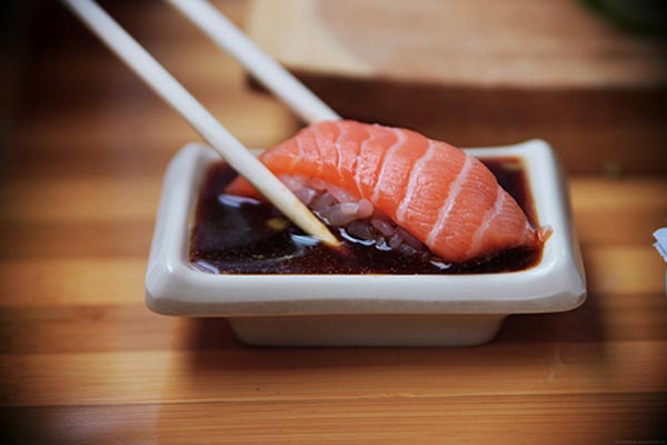 thuong thuc sushi nhat ban 7 Quy tắc chuẩn khi thưởng thức sushi Nhật Bản